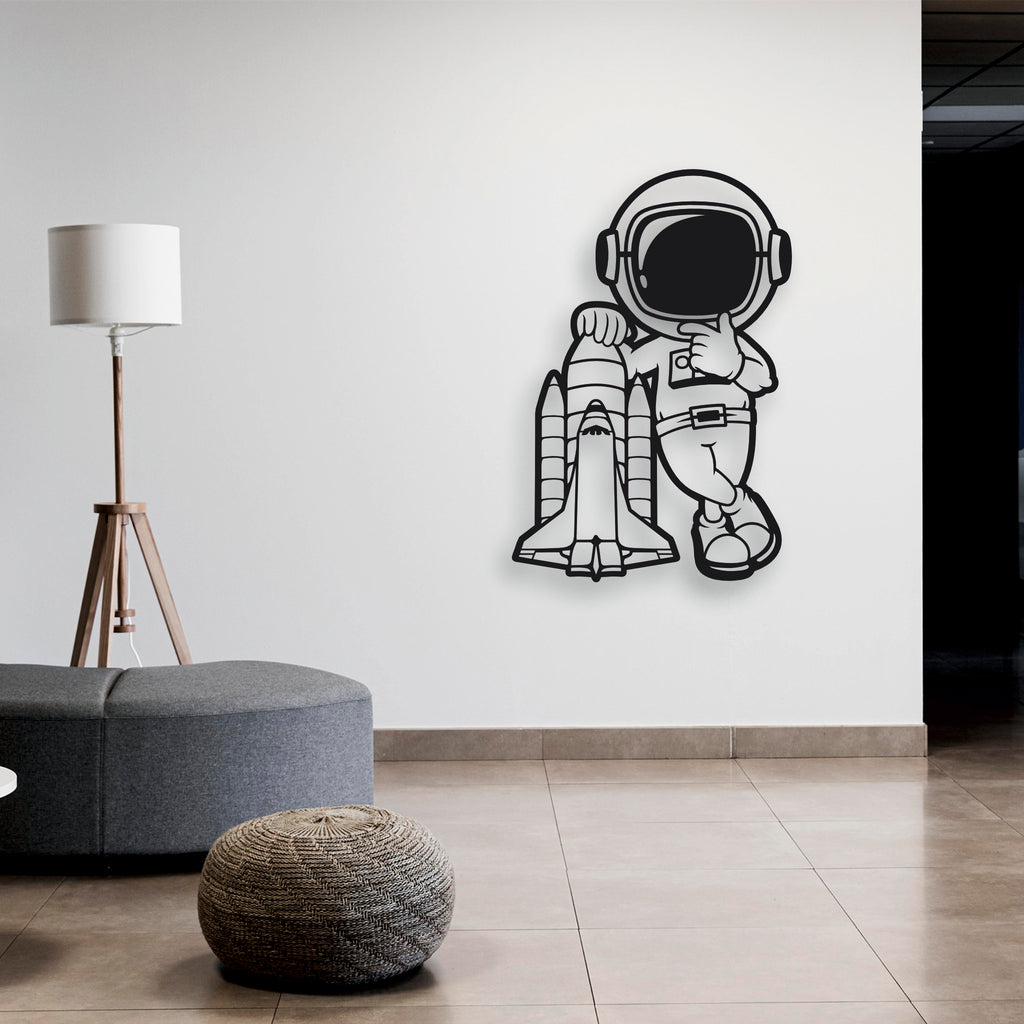 Astronot ve Uzay Mekiği Metal Duvar Dekoru | Bilim ve Keşif Temalı Sanat