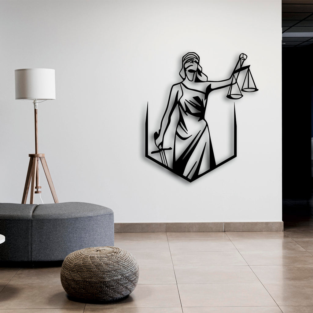 Adaletin Silueti Metal Duvar Dekoru – Lady Justice Tasarımı